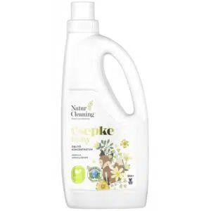 NaturCleaning Csepke Baby Hipoallergén öblítő kamilla illattal 3m+ 1 liter